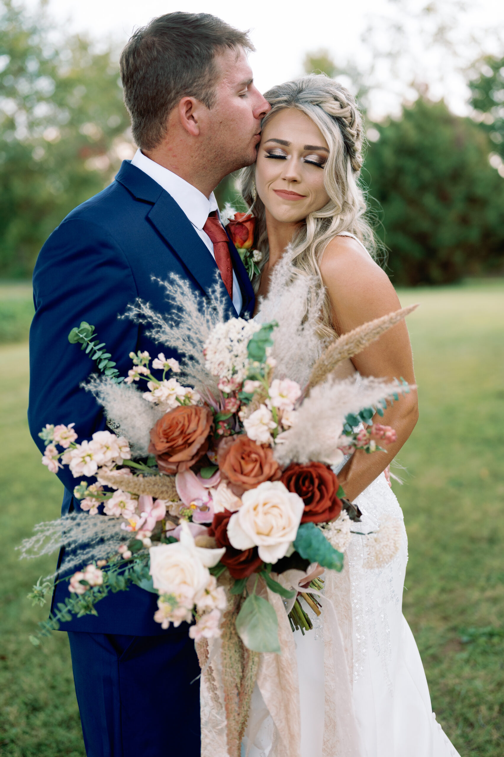 Nashville Tennessee bride and groom