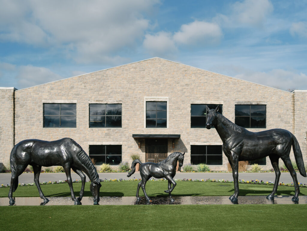 Horse sculptures in front of Diamond Creek Farms